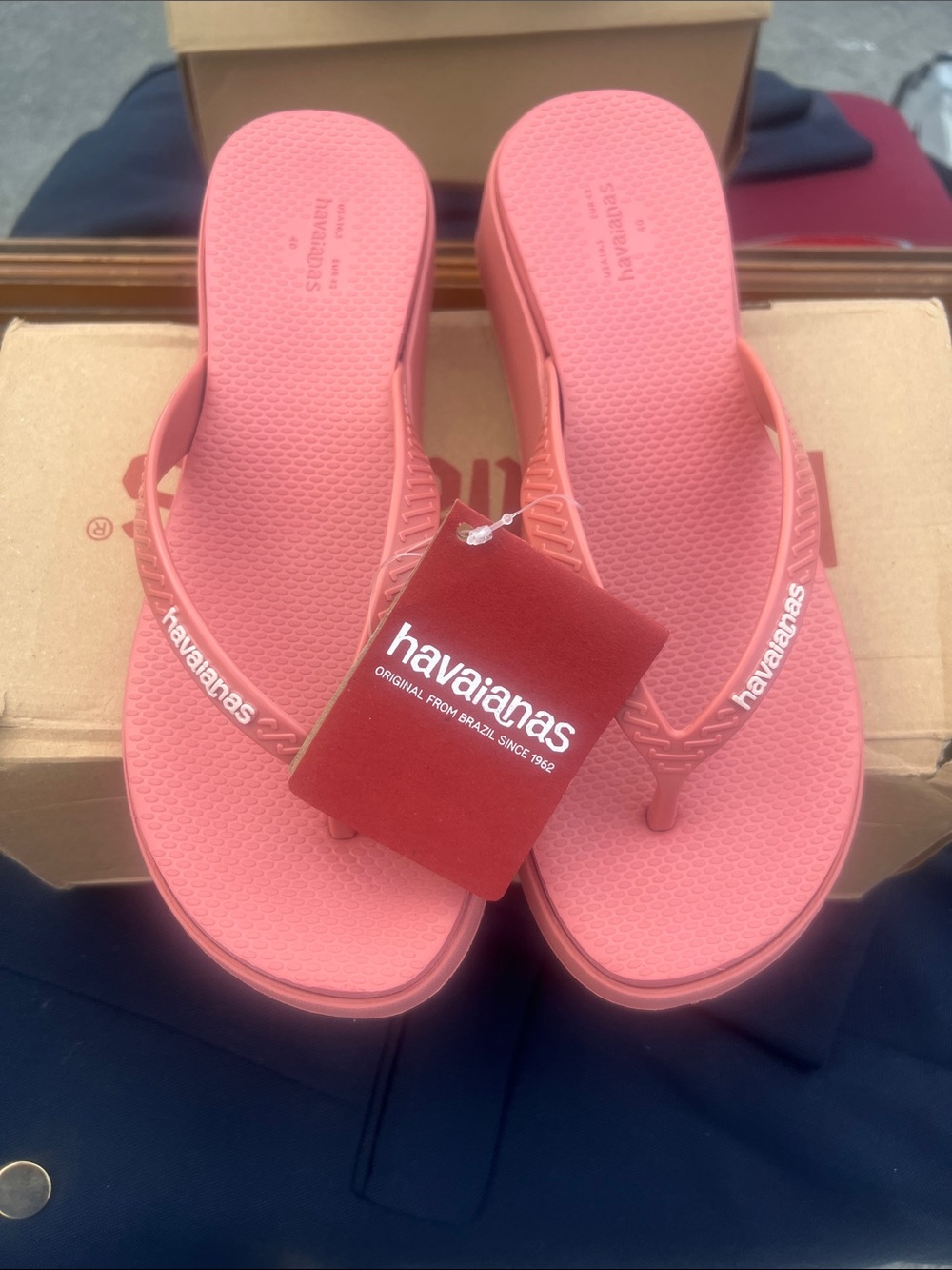 Havaianas Women’s Pink Coral Platform Flip Flops